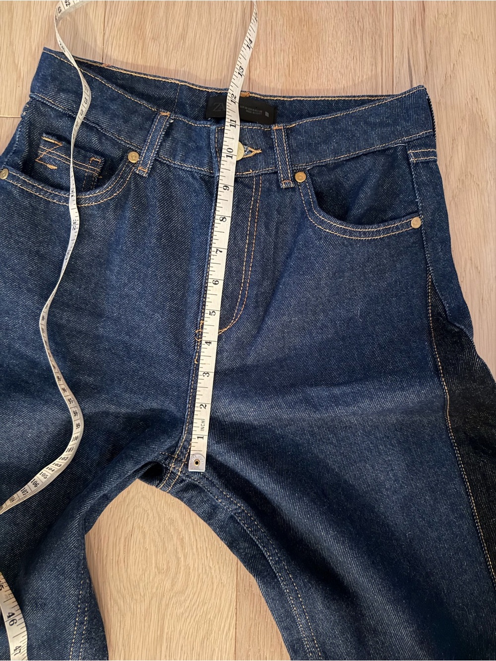 Zara NWOT flattering 2 tone straight leg jeans - Picture 5 of 16